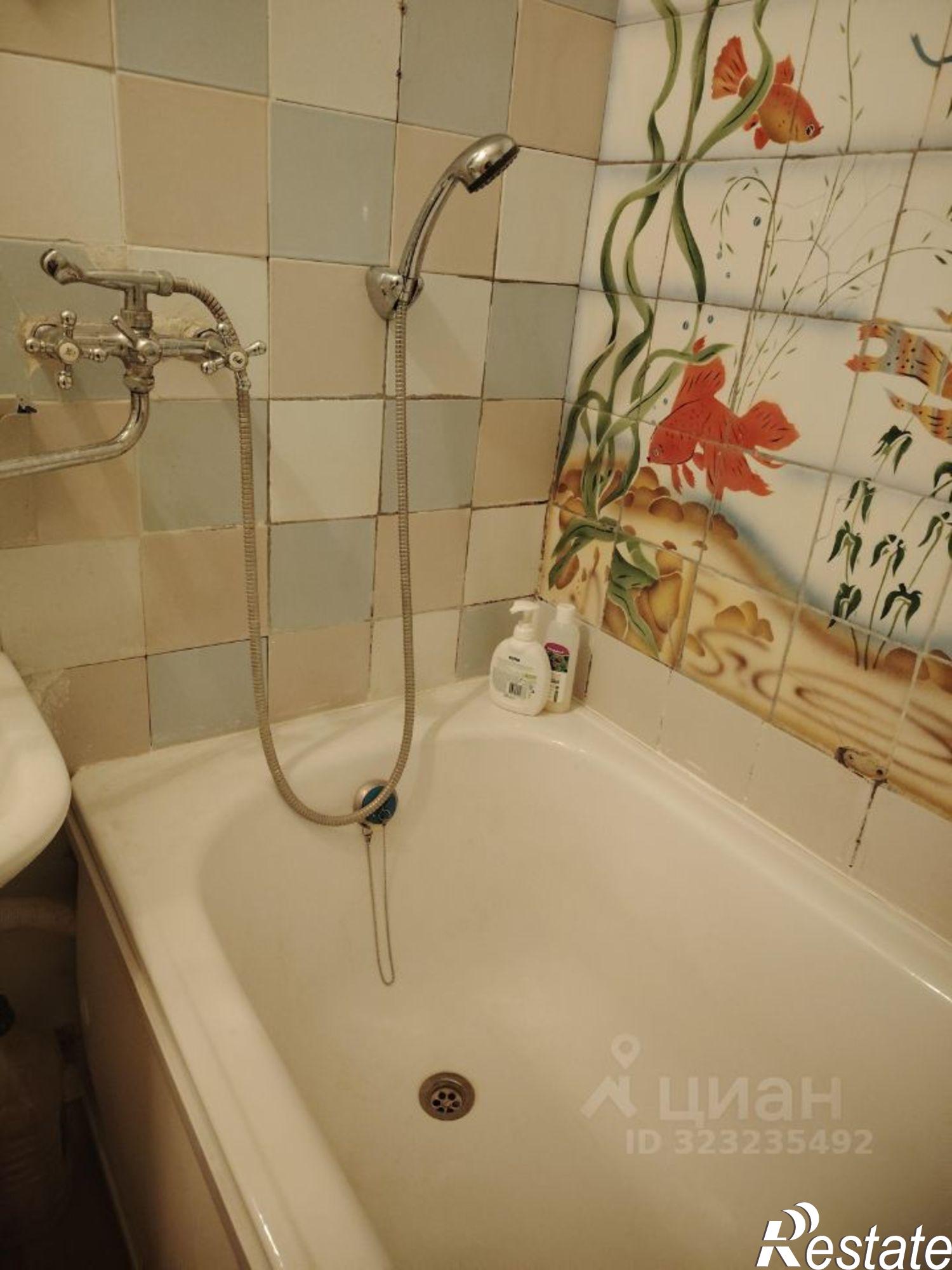 Купить квартиру за 3 730 000 рублей на улица Парижской Коммуны, 13