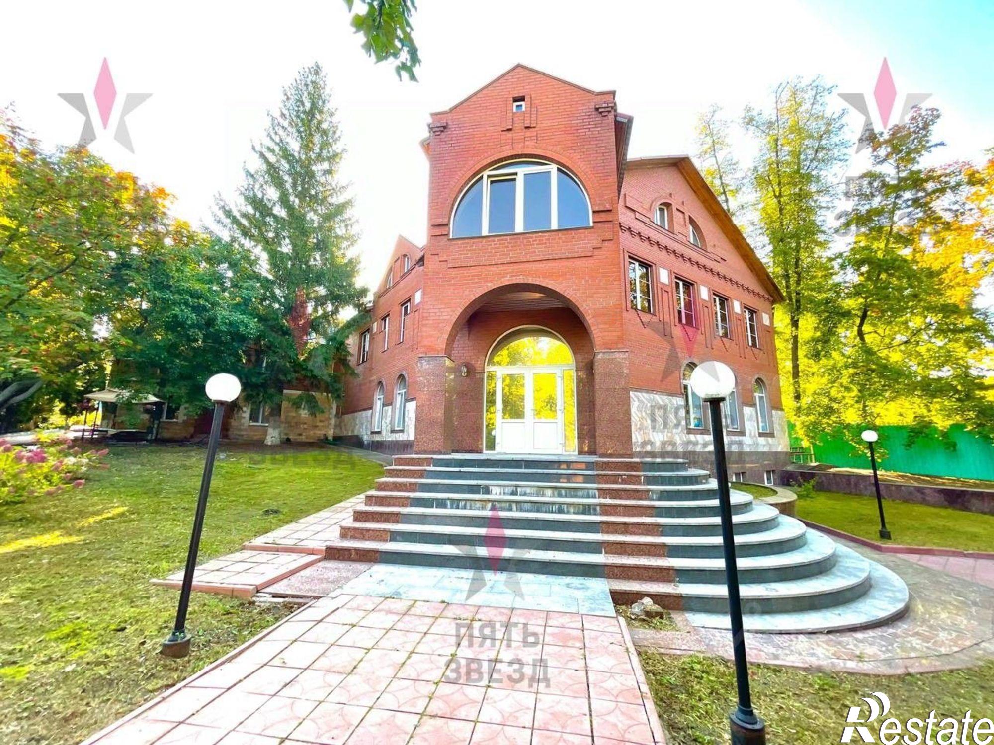 Купить ОСЗ, отдельно стоящее здание за 75 000 600 рублей на 3-я линия