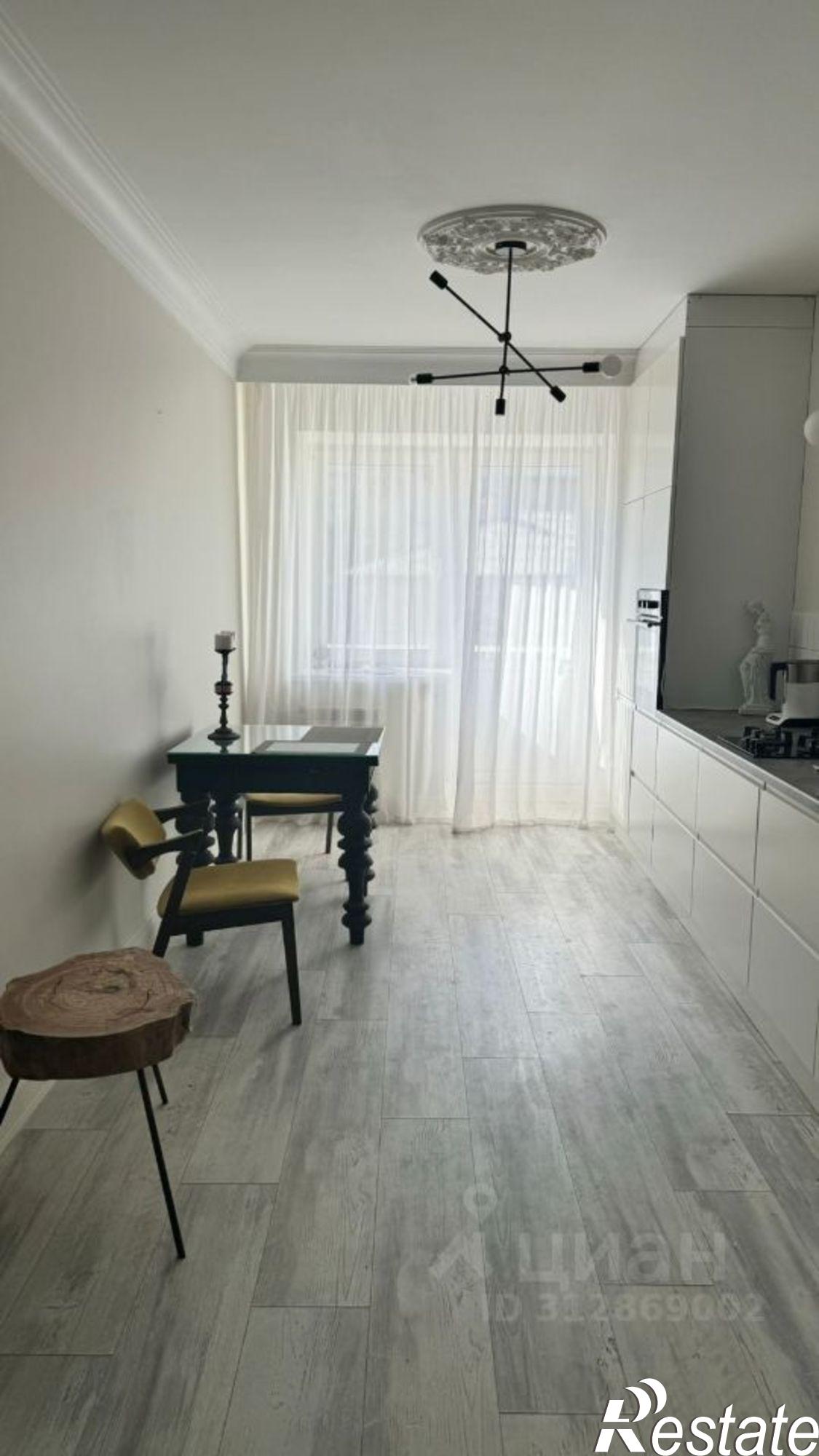 Купить квартиру за 13 000 000 рублей на ул Водников, 35