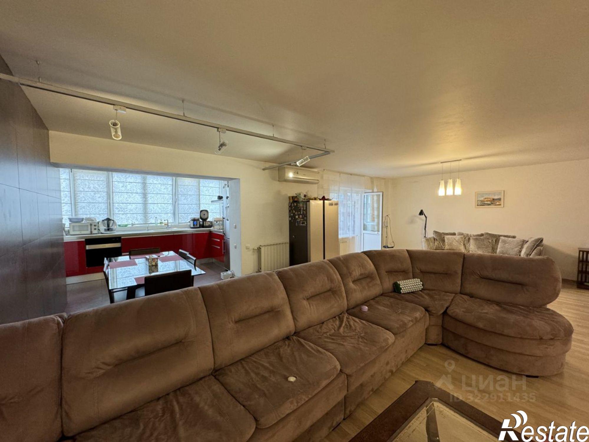 Купить квартиру за 31 020 000 рублей на ул Молодогвардейская, 172