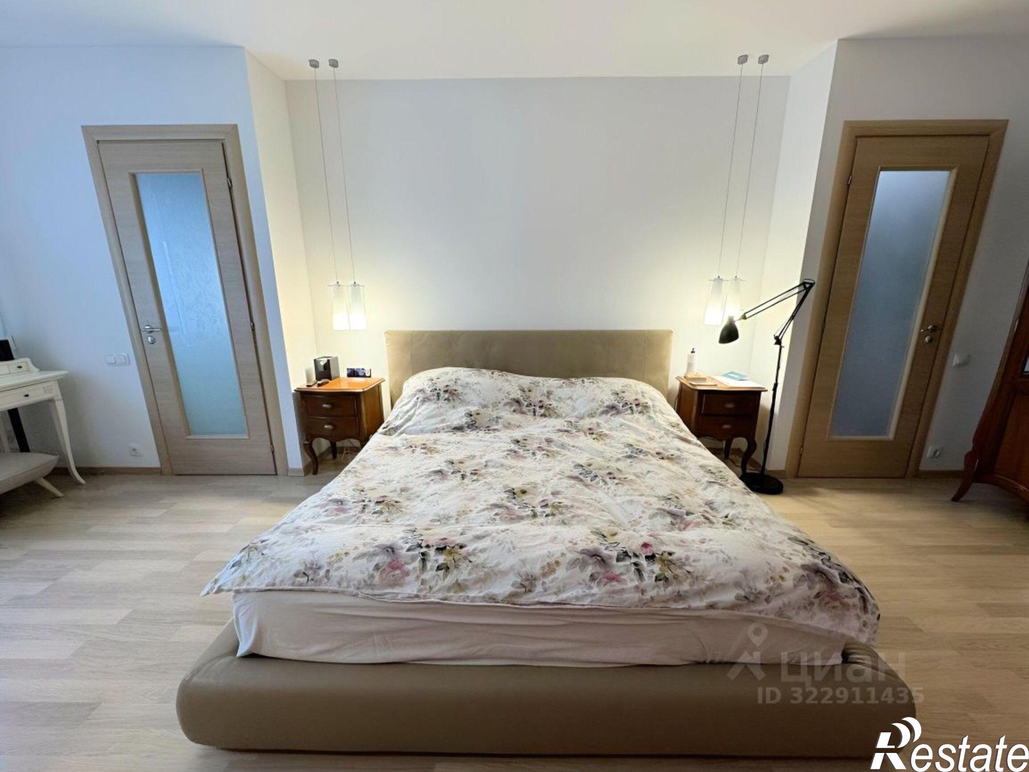 Купить квартиру за 31 020 000 рублей на ул Молодогвардейская, 172