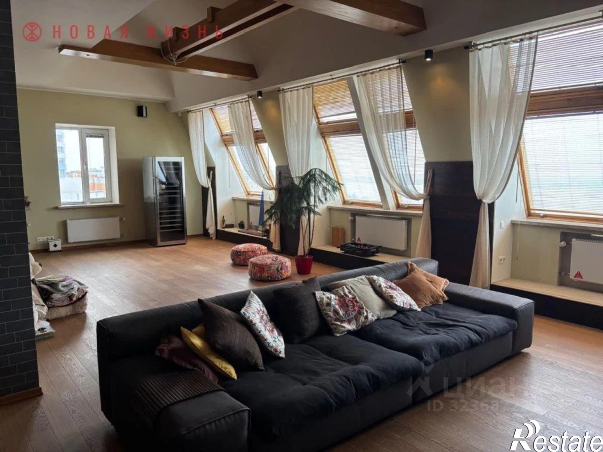 Купить квартиру за 46 000 000 рублей на Молодогвардейская улица, 180