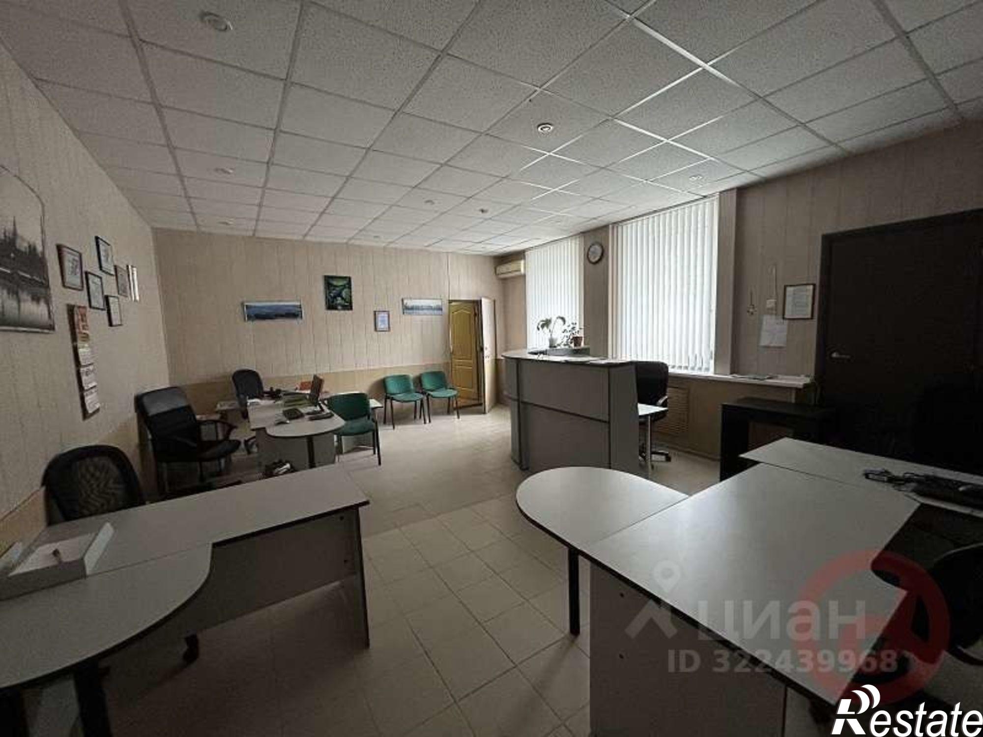 Купить ОСЗ, отдельно стоящее здание за 11 985 000 рублей на ул Ленинградская, 84Б