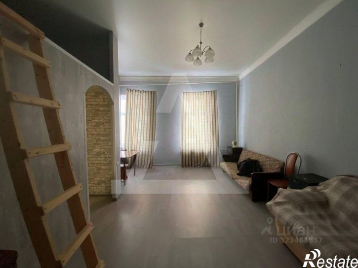 1-комн квартира площадь Революции, 79,  д. 79