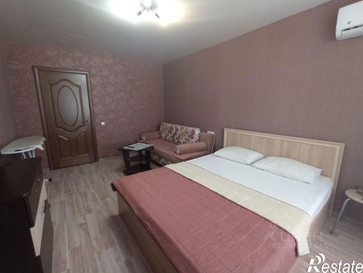 2-комн квартира ул Советской Армии, 120,  д. 120