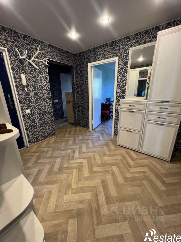 3-комн квартира Батайская улица, 1,  д. 1