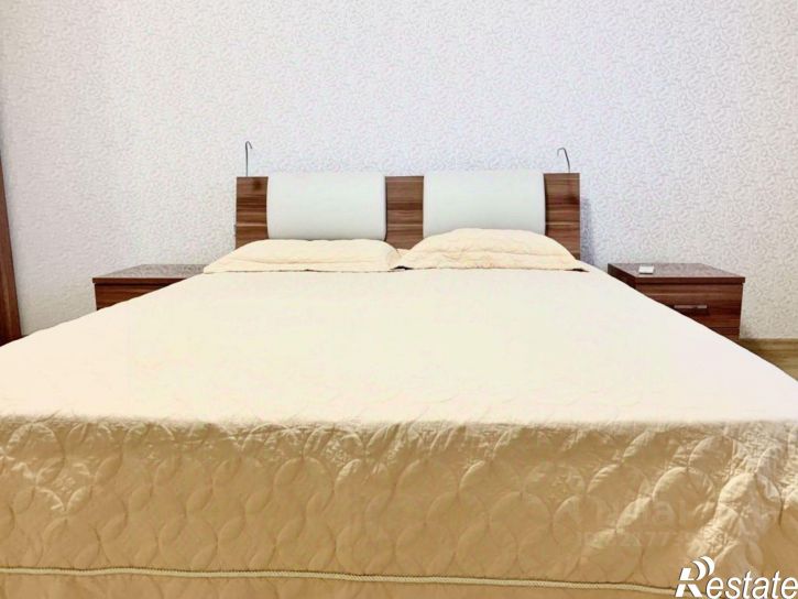 3-комн квартира ул Садовая, 200,  д. 200