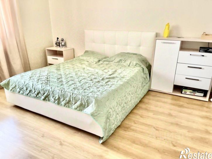 3-комн квартира ул Садовая, 200,  д. 200