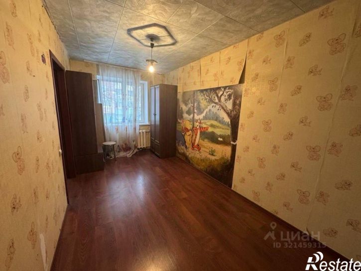 3-комн квартира Аэродромная улица, 110,  д. 110