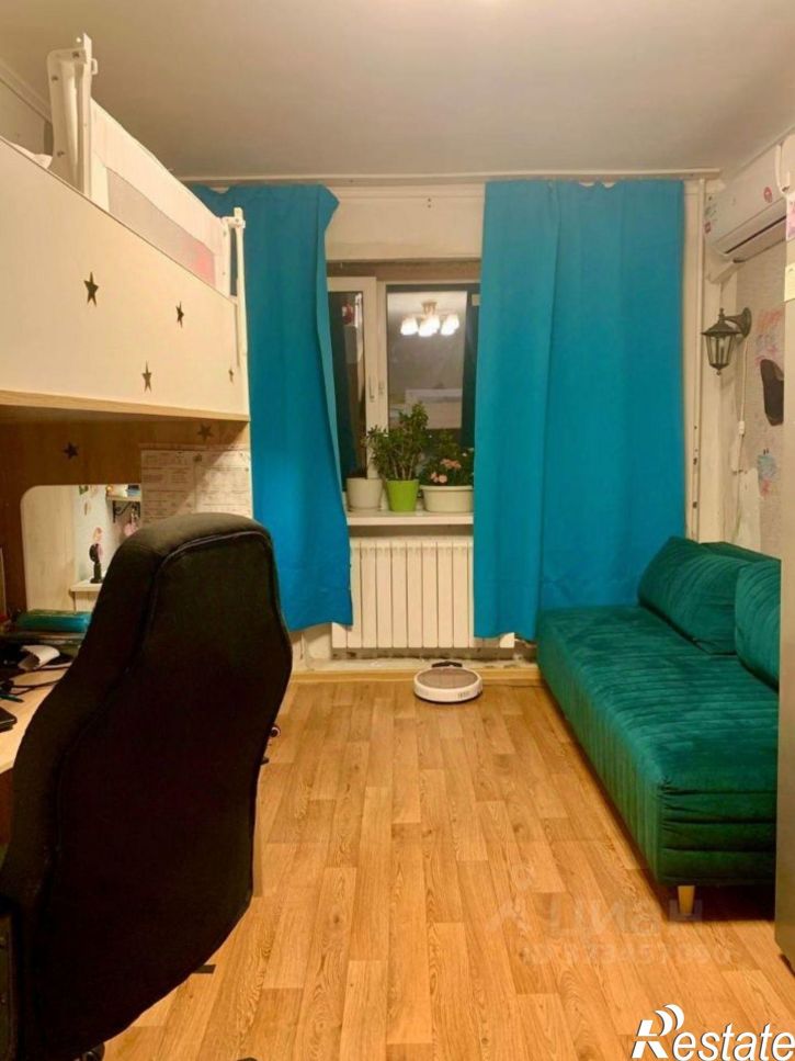 2-комн квартира улица Санфировой, 82,  д. 82