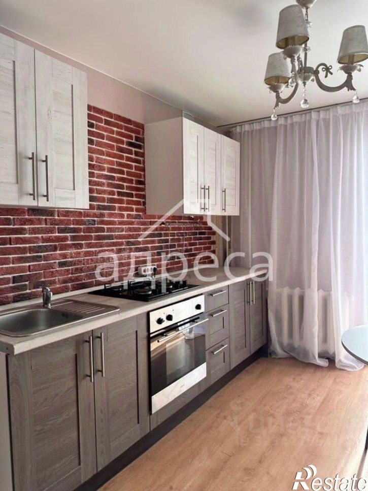 1-комн квартира улица Красных Коммунаров, 15,  д. 15