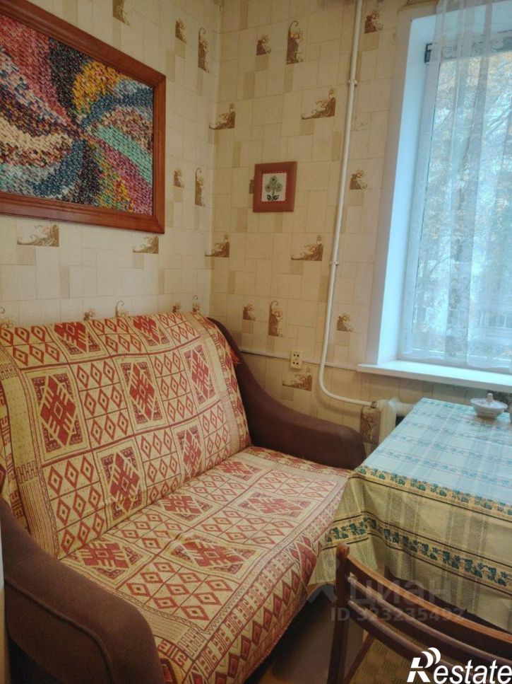 1-комн квартира улица Парижской Коммуны, 13,  д. 13