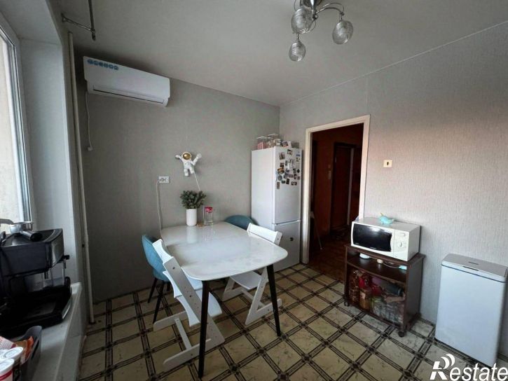 3-комн квартира ул Запорожская, 13,  д. 13