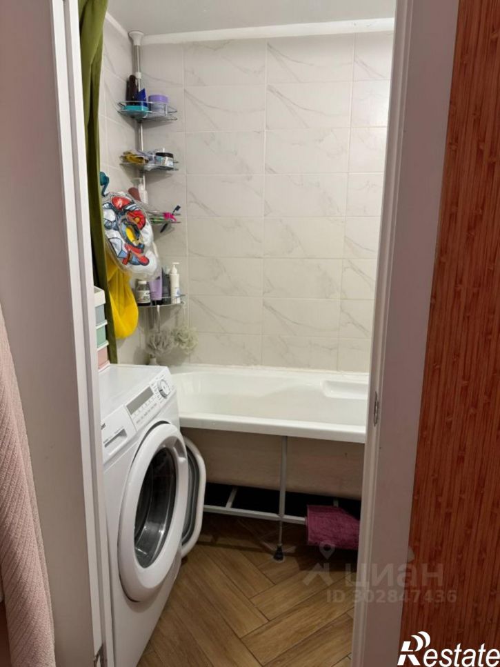 3-комн квартира ул Запорожская, 13,  д. 13