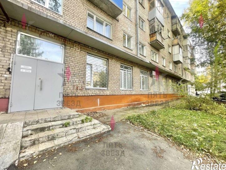 Помещение свободного назначения улица Советской Армии, 146,  д. 146