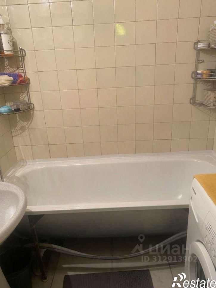 3-комн квартира 16-й кв-л, 21,  д. 21