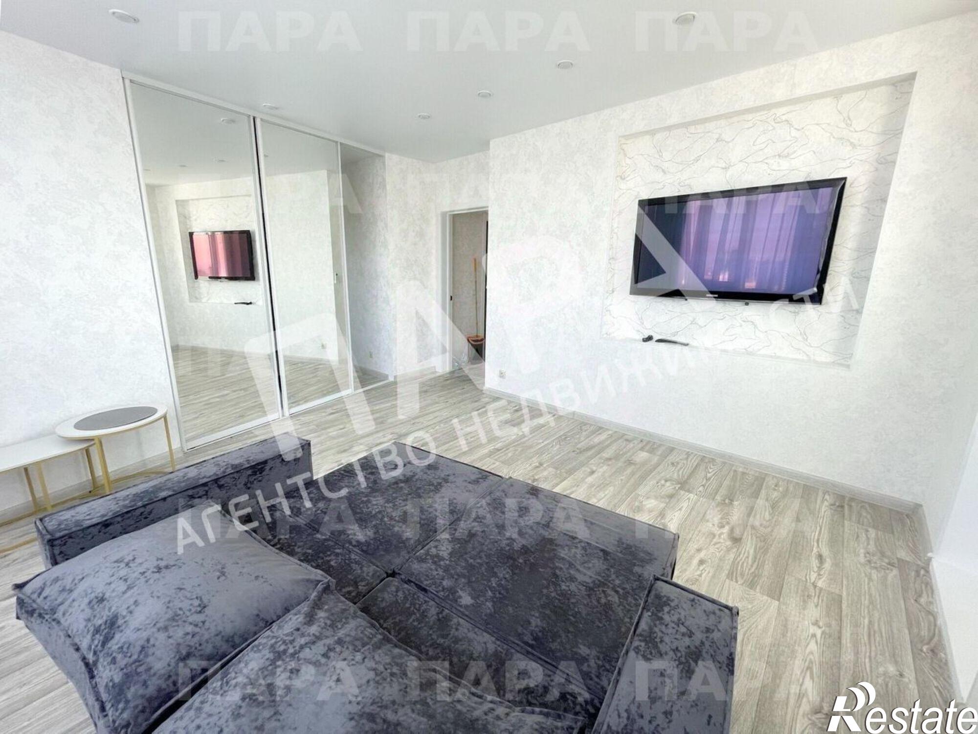 Сдать квартиру за 45 000 рублей на проспект Карла Маркса, 246