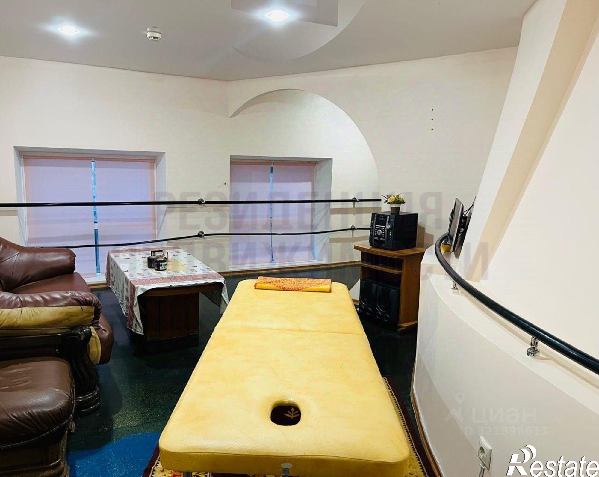 Сдать ОСЗ, отдельно стоящее здание за 219 430 рублей на Песочный переулок, 21