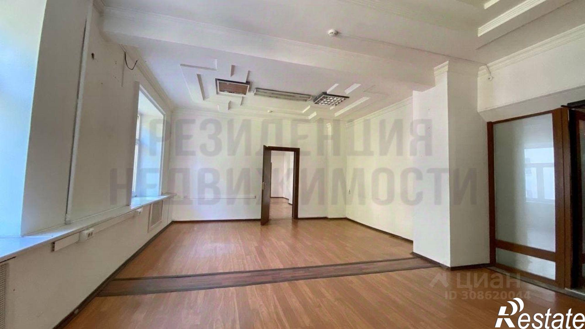 Сдать офис, помещение под офис за 192 000 рублей на Самарская улица, 190