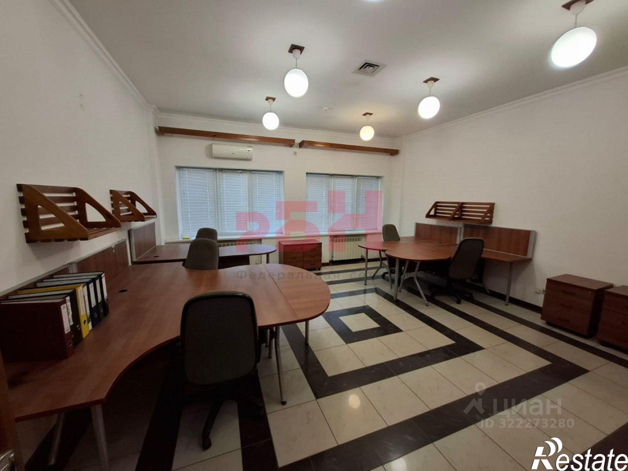 Сдать офис, помещение под офис за 51 400 рублей на проспект Кирова, 41А