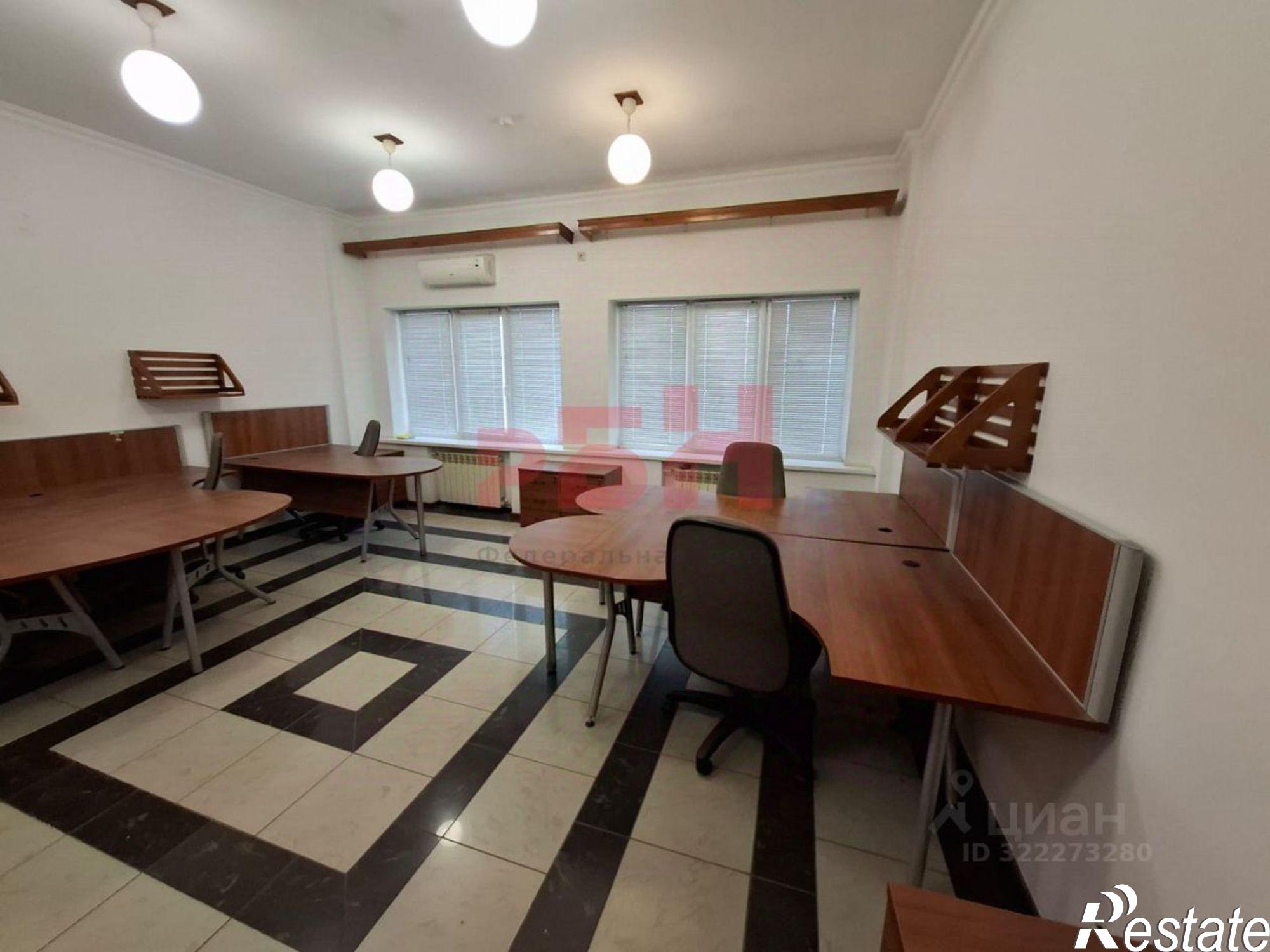 Сдать офис, помещение под офис за 51 400 рублей на проспект Кирова, 41А