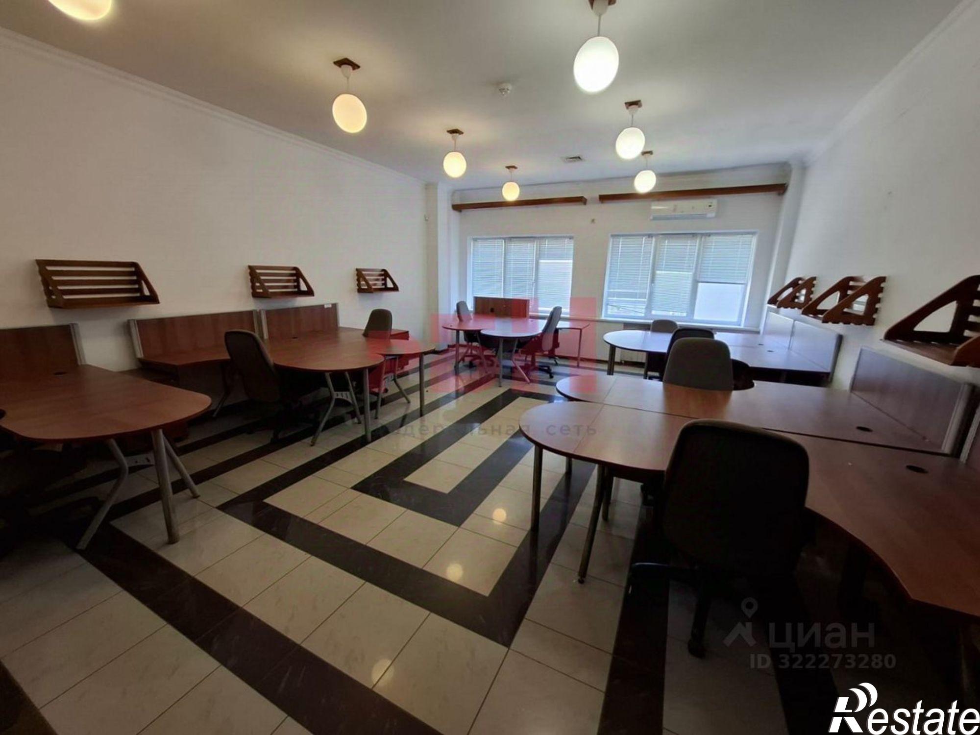 Сдать офис, помещение под офис за 51 400 рублей на проспект Кирова, 41А