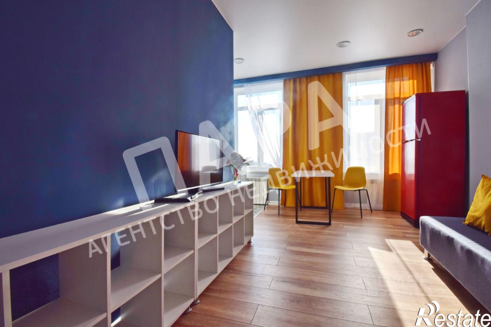 Сдать квартиру за 26 000 рублей на Ленинградская улица, 75