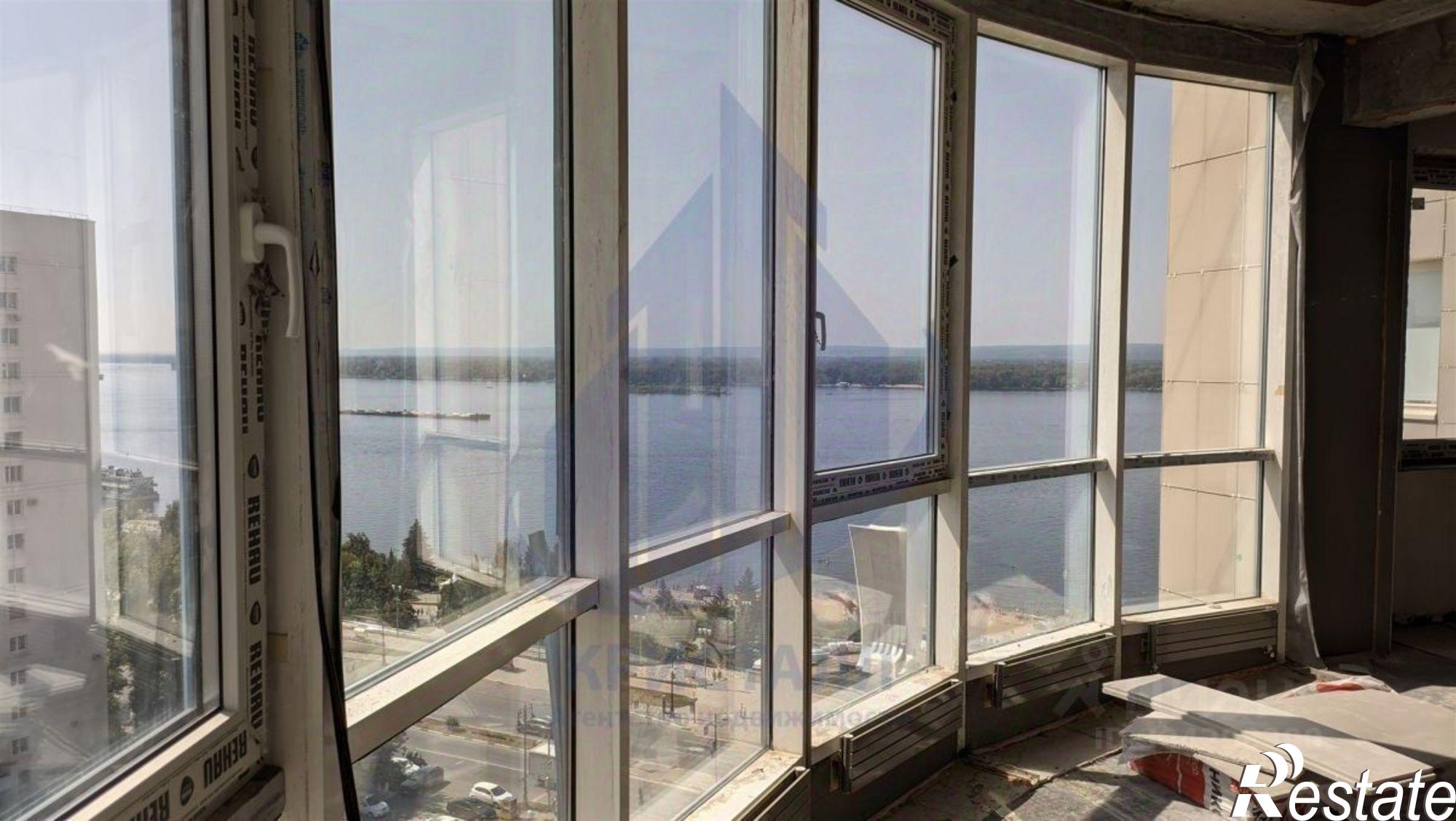 Купить квартиру за 48 000 000 рублей на Лесная улица, 33