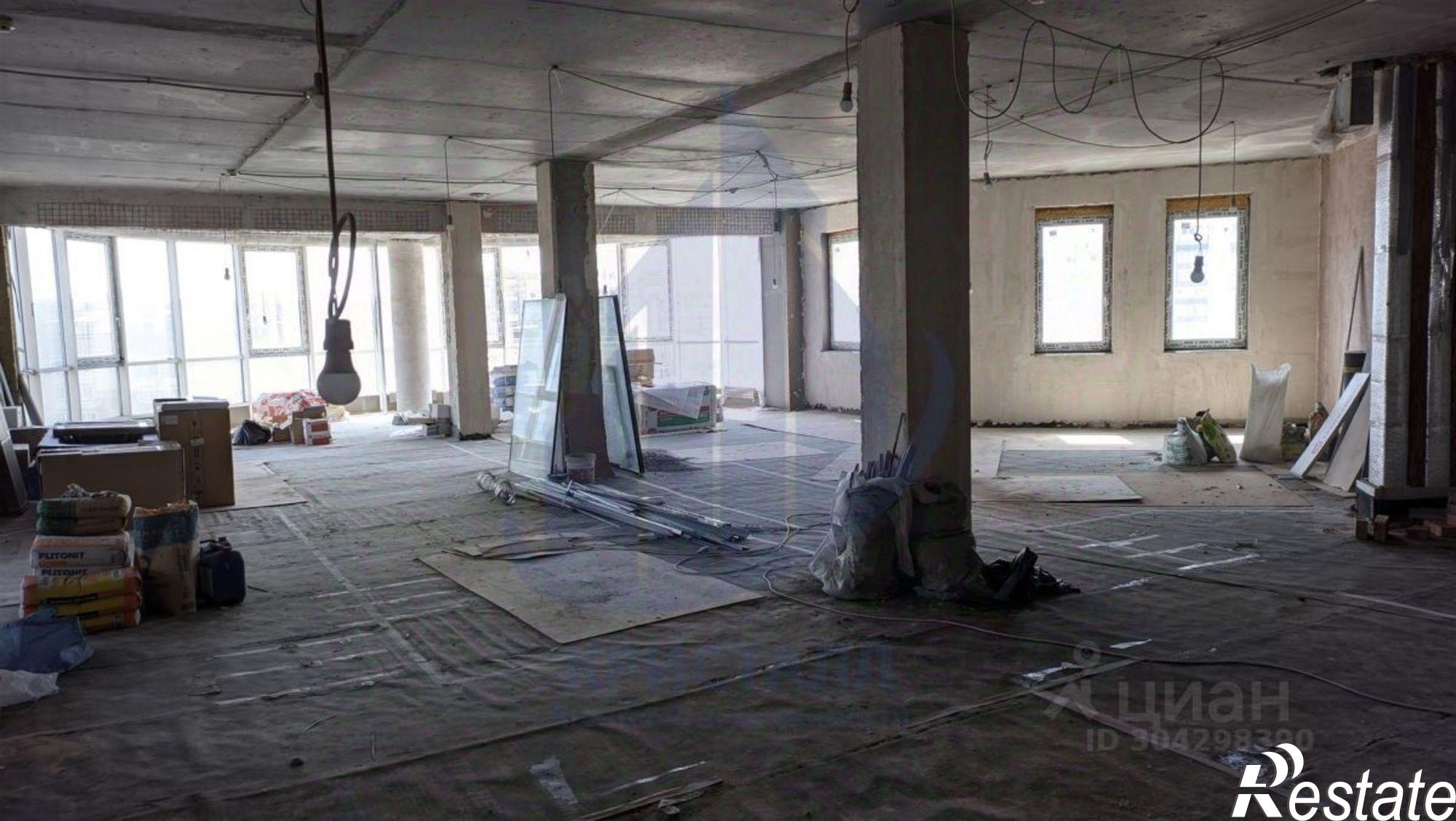 Купить квартиру за 48 000 000 рублей на Лесная улица, 33