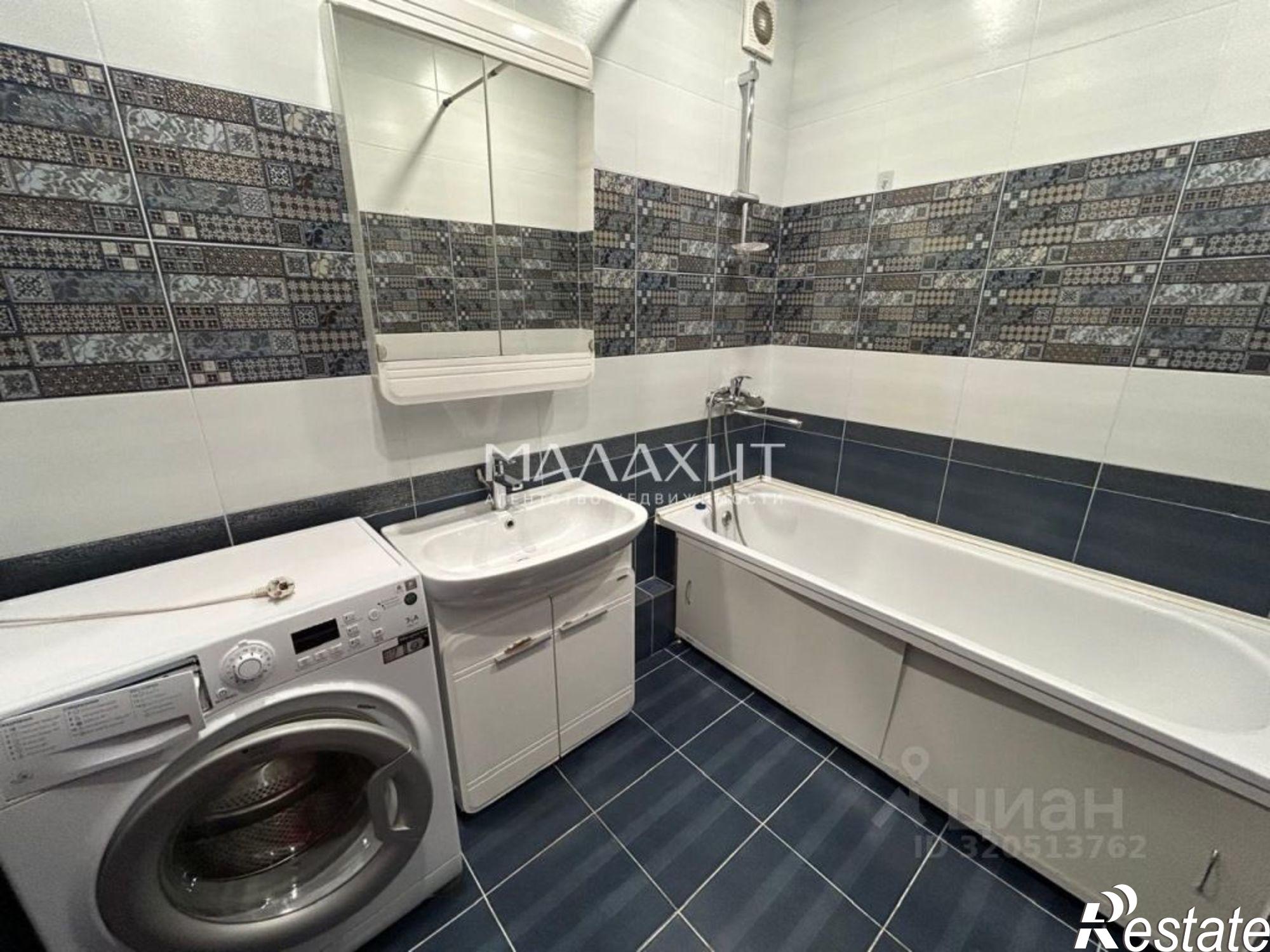 Купить квартиру за 5 700 000 рублей на Демократическая улица, 168