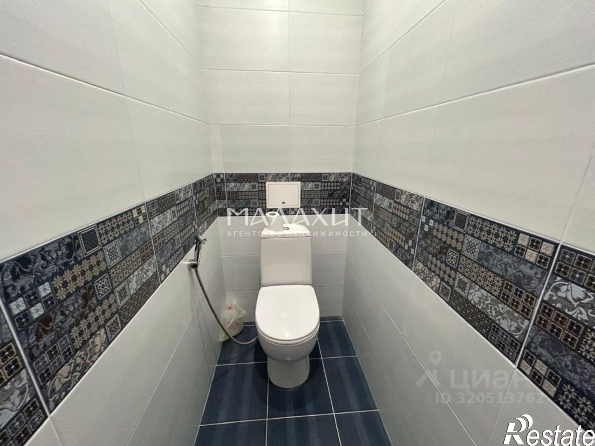 Купить квартиру за 5 700 000 рублей на Демократическая улица, 168