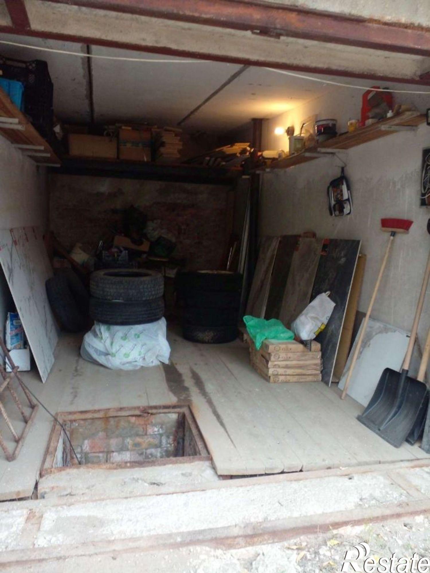 Купить гараж, место в паркинге за 766 064 рублей на Луцкая улица, 2