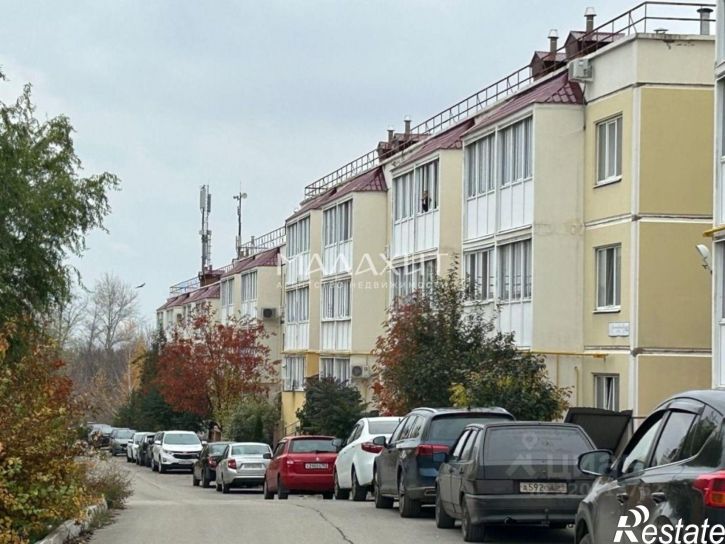 2-комн квартира Демократическая улица, 168,  д. 168