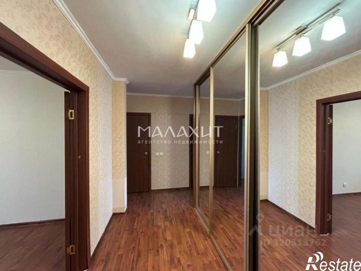 2-комн квартира Демократическая улица, 168,  д. 168