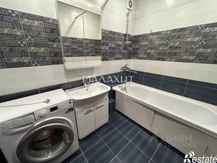 2-комн квартира Демократическая улица, 168,  д. 168