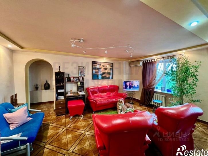 3-комн квартира Ново-Садовая улица, 321,  д. 321