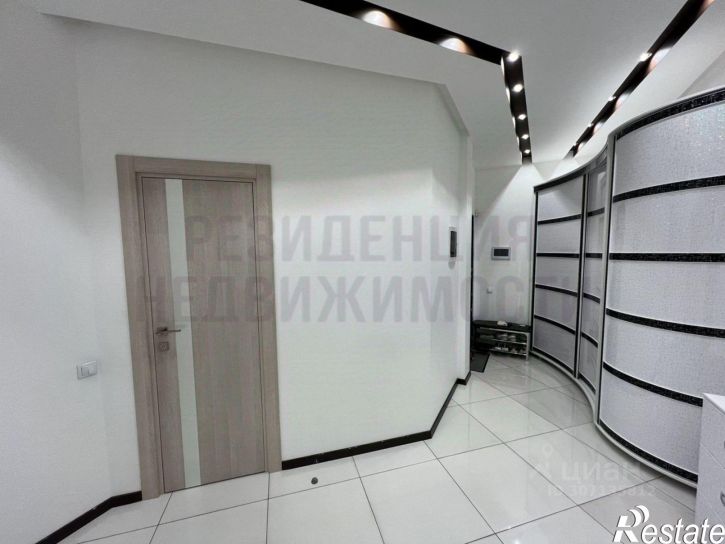 2-комн квартира Садовая улица, 176,  д. 176