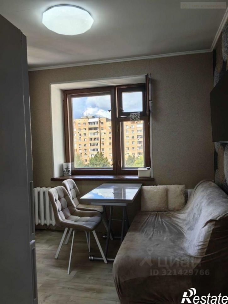 3-комн квартира улица Дыбенко,дом 120А