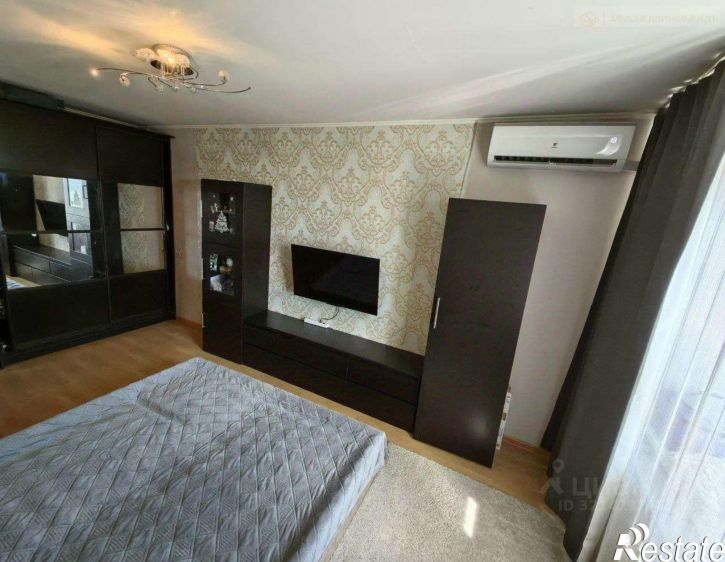 3-комн квартира улица Дыбенко,дом 120А