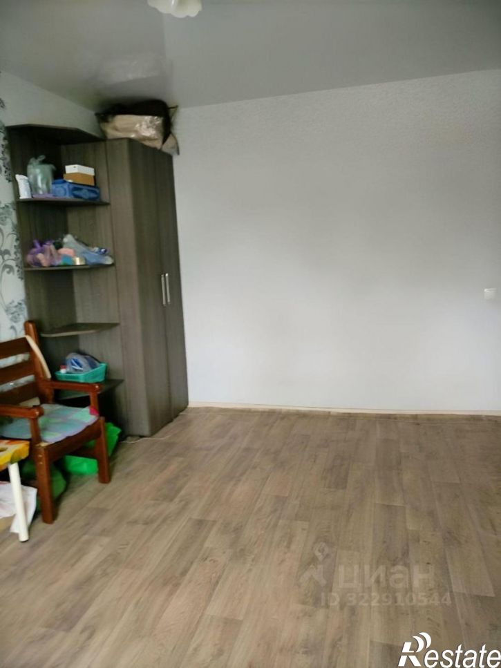 Комната улица Советской Армии, 222,  д. 222