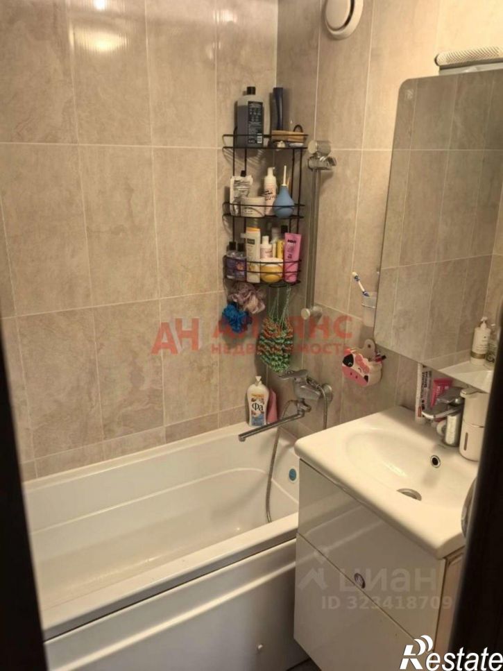 3-комн квартира улица Советской Армии,дом 186