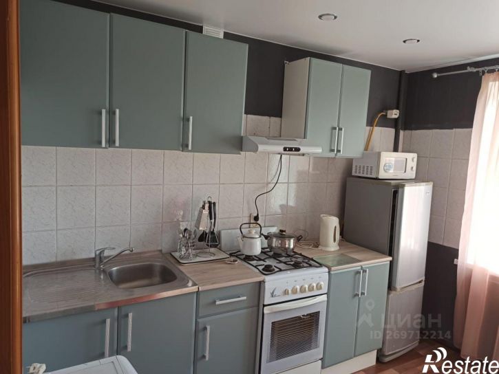 3-комн квартира улица Советской Армии, 285,  д. 285