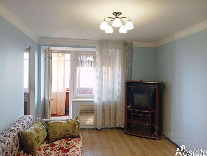 2-комн квартира улица Красных Коммунаров, 15,  д. 15