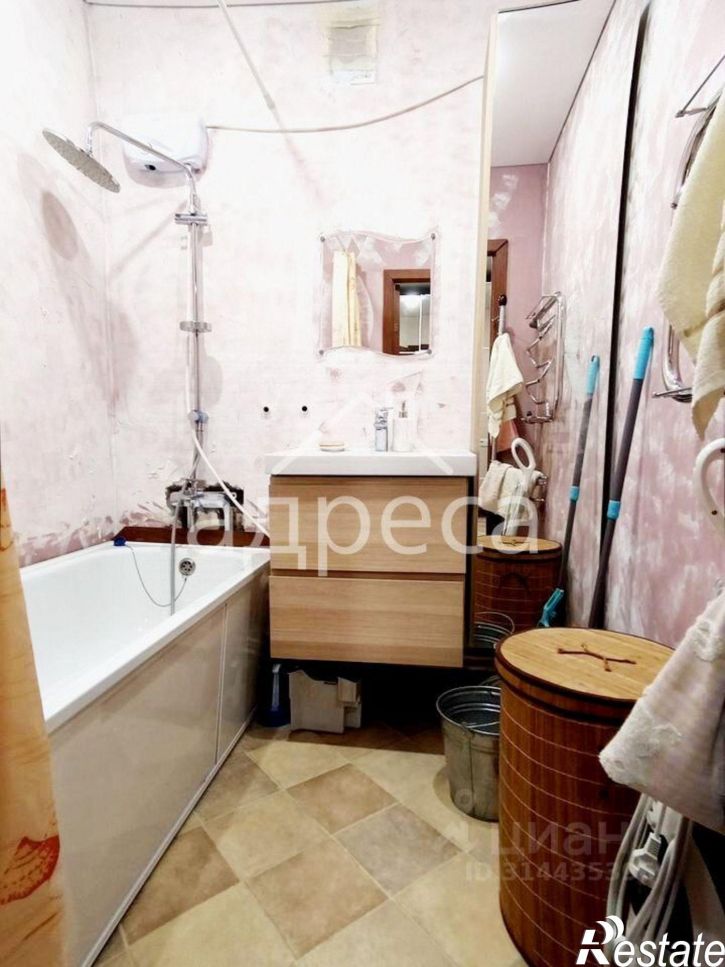 3-комн квартира Отважная улица, 33,  д. 33