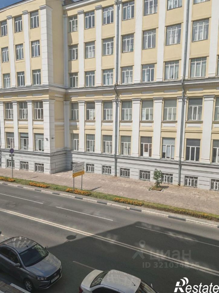 3-комн квартира Ульяновская улица, 8,  д. 8