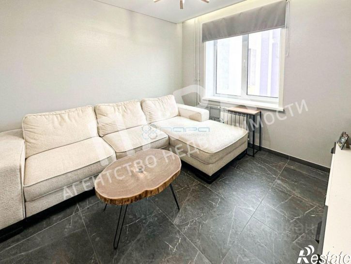 2-комн квартира Демократическая улица, 142A,  д. 142A