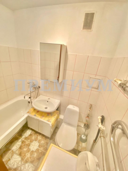 Продажа 1-комн квартиры Евгения Золотухина улица, 30