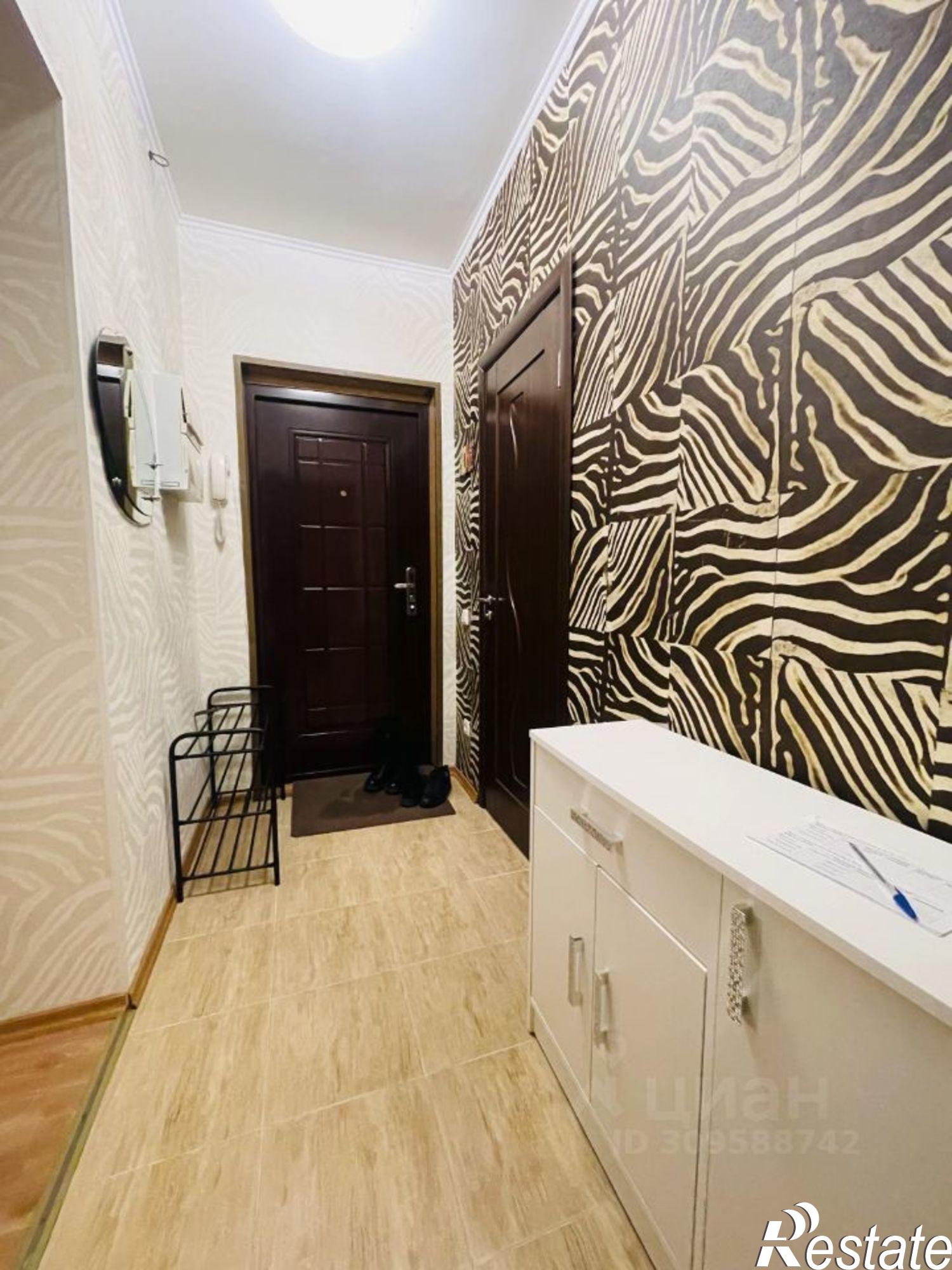 Сдать квартиру за 30 000 рублей на просека 6-я, 153