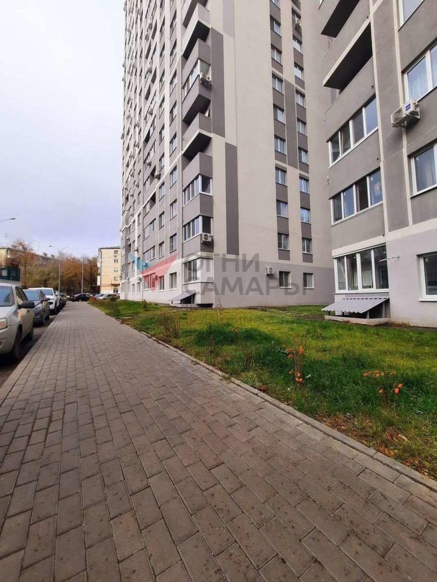 Купить квартиру за 6 800 000 рублей на Советской Армии улица, 131А