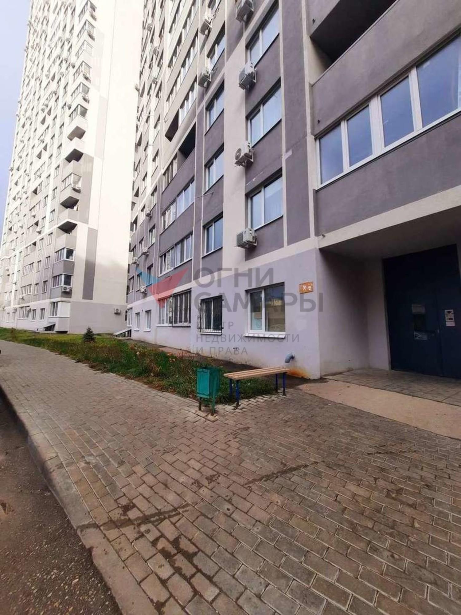 Купить квартиру за 6 800 000 рублей на Советской Армии улица, 131А